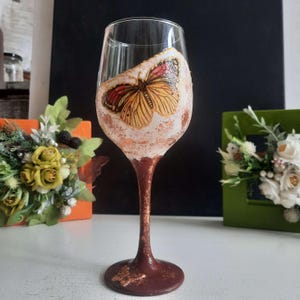 Monarch Butterfly Hand-Painted Wine Glass | Hand Decorated Butterfly Glass | Birthday or Mother’s Day Gift for Wine Lovers