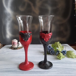 Red and black white wine glasses, Decorated champagne glasses, Wedding glasses, Art wedding champagne glasses, Gothic glasses, Wedding gifts