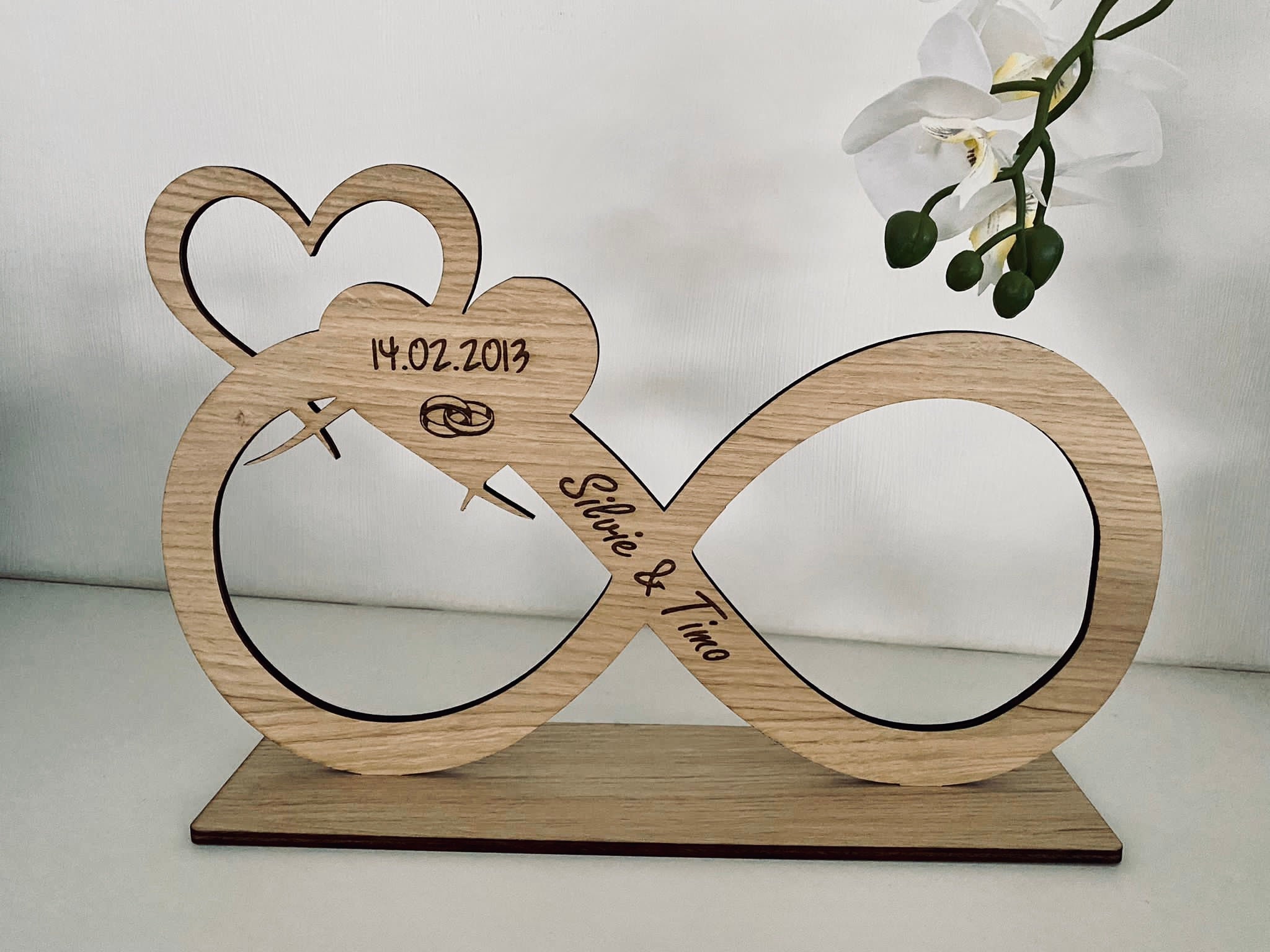 Large Infinity Sign / Valentine's Day / Wedding Gift