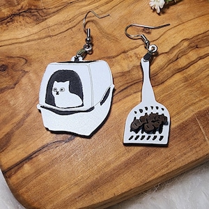 White or Black Cat Litter Box Earring, Cat Pooping Earrings, Cat Scoop Earrings, Engraved Acrylic Cat Earrings