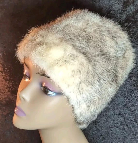 Vintage Antique? Fox Fur Ladies Winter Hat Cap Small 21