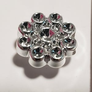 Novos botões vintage em cartão La Mode Silver Style 24766 Conjunto de 6 - 16 mm Taiwan