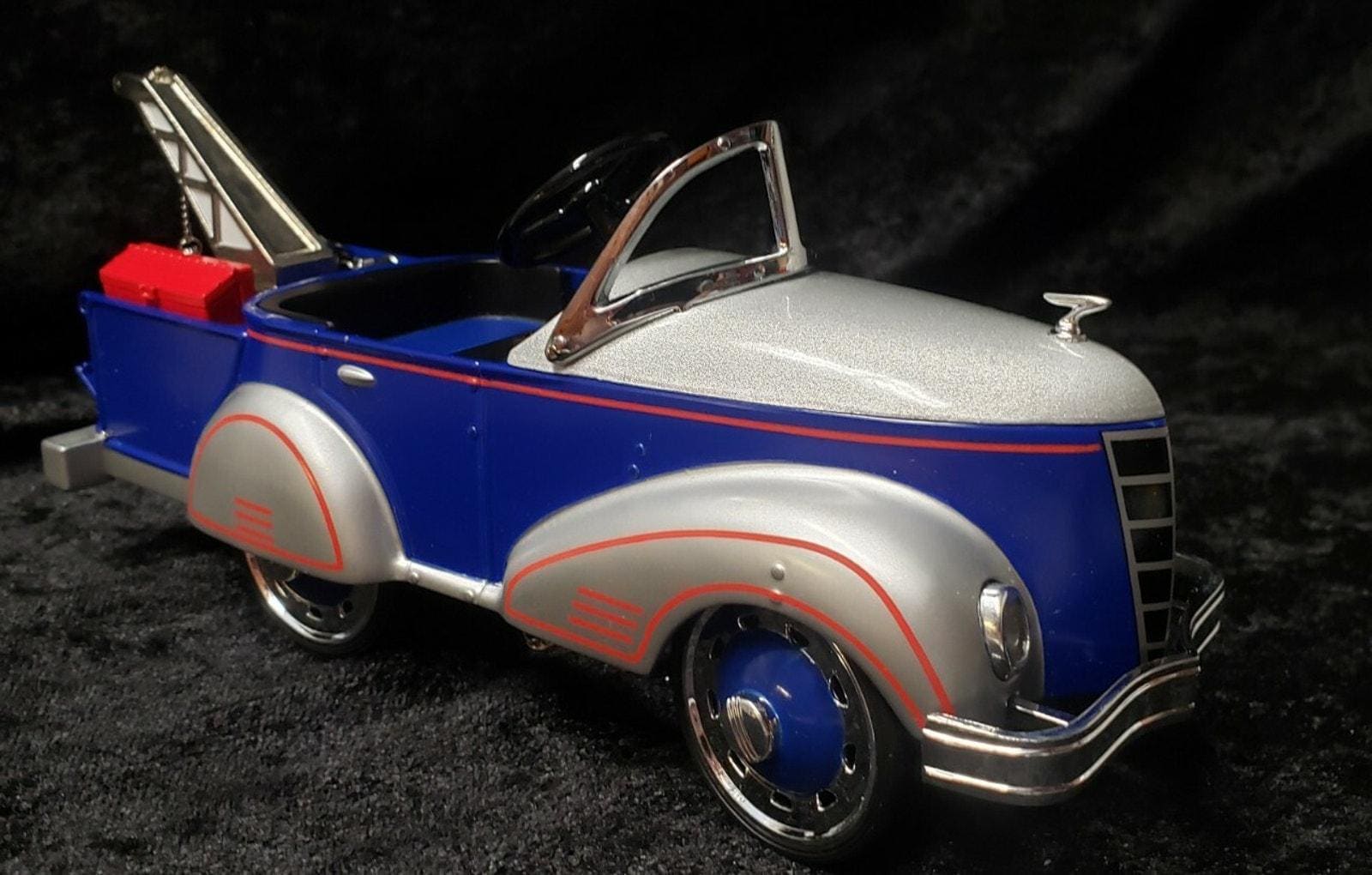 Carro a pedal, caminhonete de reboque, mini caminhão de coleta de metal, modelo 2002, nº 20-194-1, COA e chave
