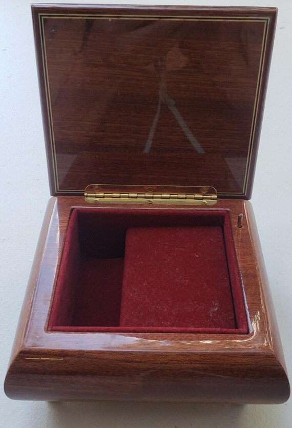 木製フンメル オルゴール Hummel イタリア製 ジュエリーボックス 木製