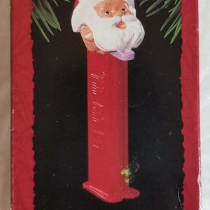 HALLMARK Keepsake &quot;PEZ SANTA&quot; 1995 Christmas Ornament Candy Dispenser