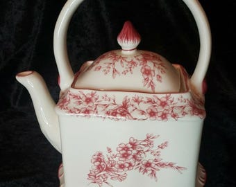Square Tea pot Cottage style by Cracker Barrel Ceramic Five Cup 9.25&quot;x8.25&quot; (66)