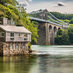 Menai Bridge Anglesey Galles Cymru Island Coastal Boat house