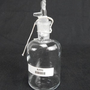 Vintage Laboratory / Apothecary Glass Bottle with Unique Heart Shaped Stopper 125 mL & 250 mL image 9