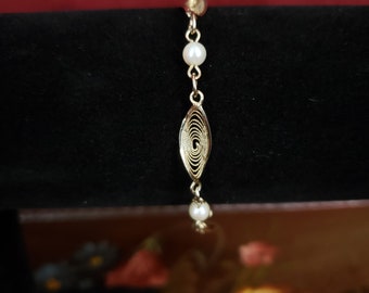 Vintage 1/20 12k Gold-Tone Bracelet with Faux Pearls