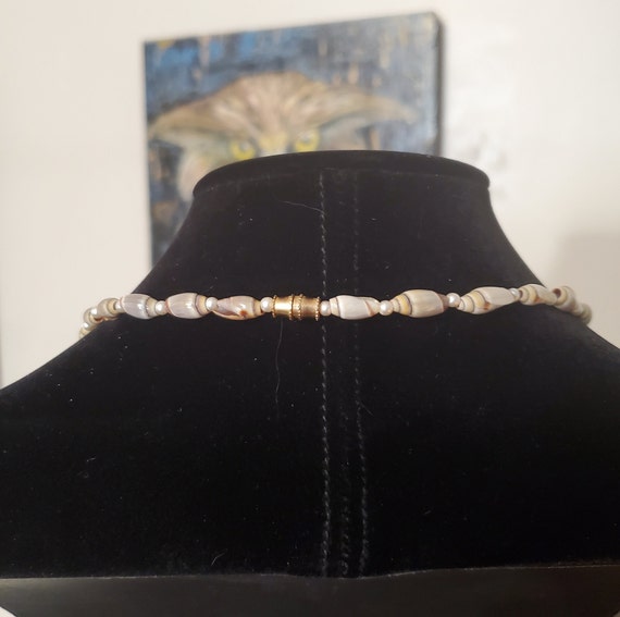 Vintage Handmade Seashell Necklace - Long & Flowy… - image 4