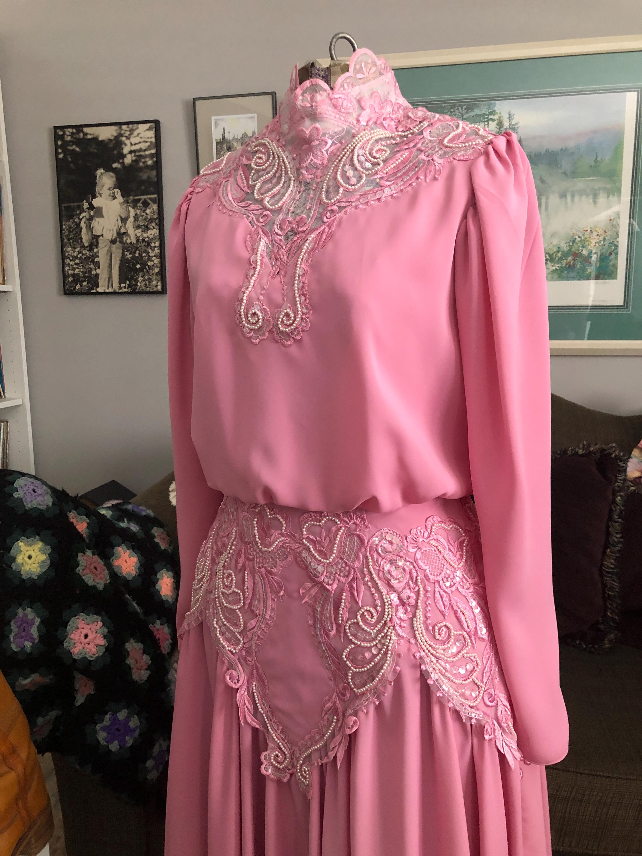 80s pink bridesmaid dress Pink bridesmaid dress from the 80's
