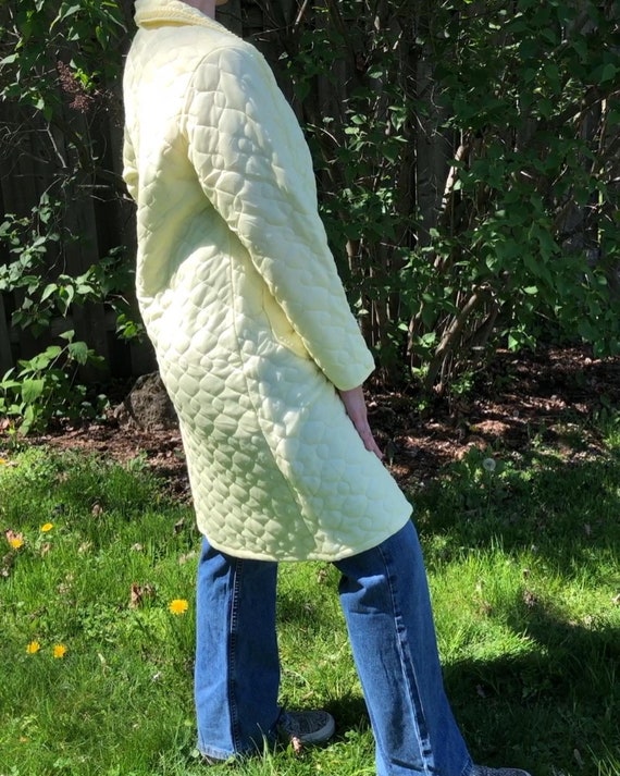 70s yellow quilted coat/cottagecore/quilted/quilt… - image 7
