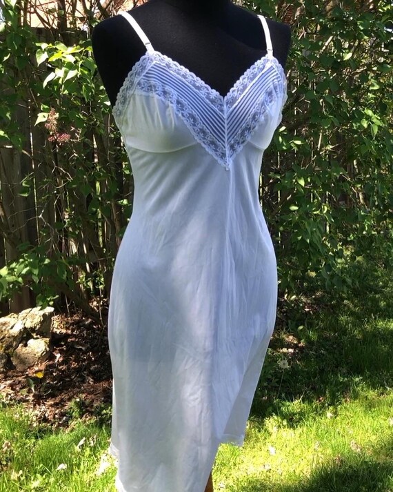 Vintage Kayser slip dress/cream full slip/cottagecore… Gem