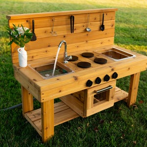 Centered Working Sink Mud Kitchen with Oven | Cedar Play Kitchen for Toddlers and Kids | Sensory Play | Sand Water Table | Montessori