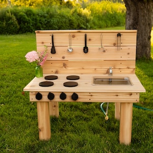Cedar Mud Kitchen | Handmade Mud Kitchen for Kids | Sensory Table | Outdoor Pretend Kitchen Working Sink | Montessori Kids | Backyard Toy
