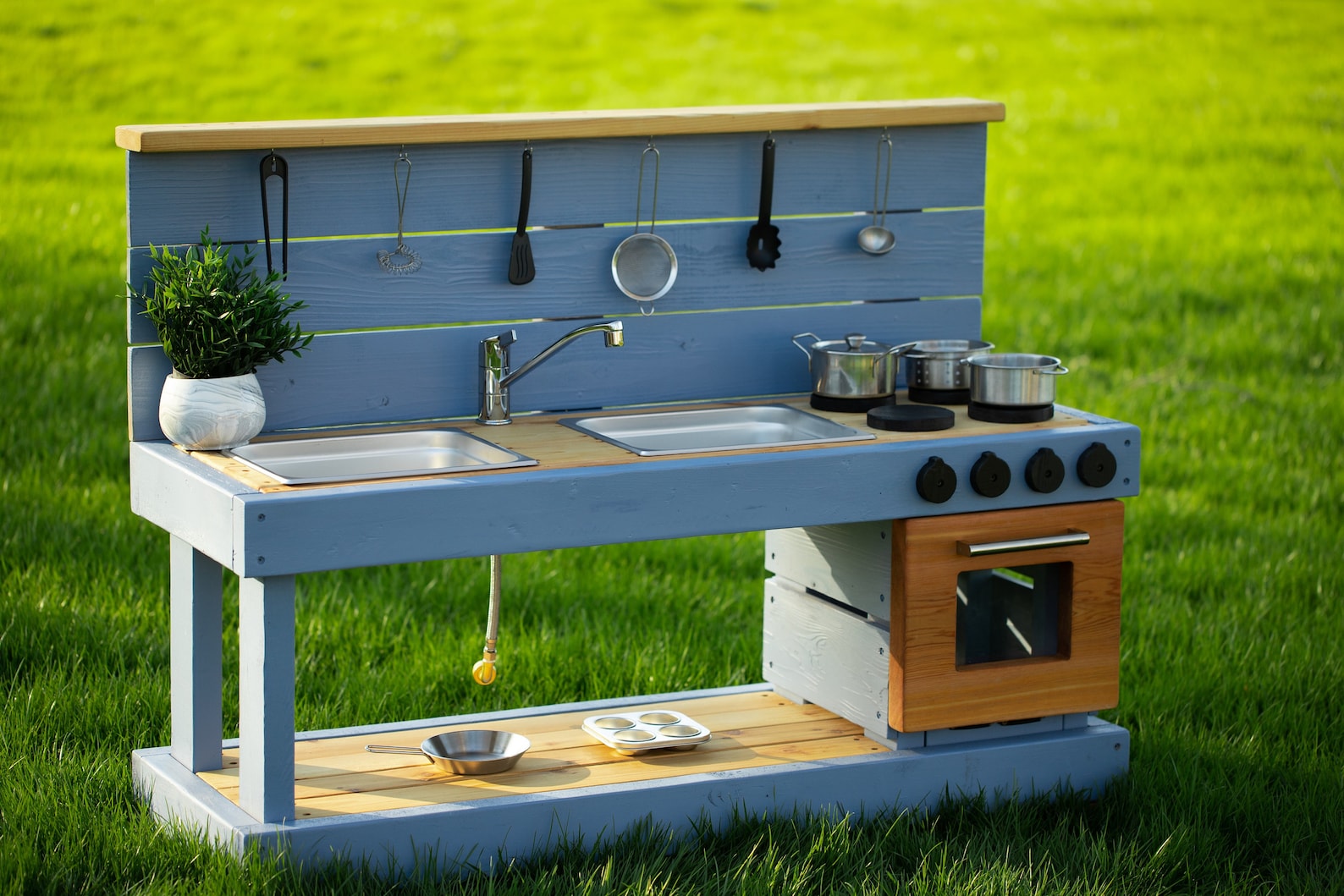 Painted Mud Kitchen With Oven and Working Faucet Cedar Play - Etsy