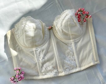 SALE Bruidssluier - French lace main image 0