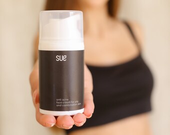 Akne Gesichtscreme, Akne Narbenbehandlung, Gesichtscreme Akne, Akne Behandlung Creme, Akne Hautpflege, Rötung im Gesicht, Feuchtigkeitsspender für fettige Haut