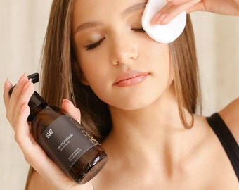 Facial cleansing oil, Makeup remover, Facial cleanser for sensitive skin, Antioxidant serum, Eye makeup remover, Oil to milk cleanser