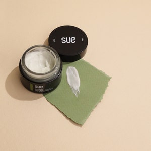 Night cream for all types of skin, Smoothes wrinkles, Moisturizing Face Cream for Dry, Cruelty free, Vegan, Natural Skincare,  Retinol