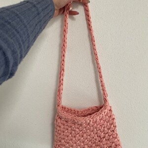 Schema uncinetto o pattern per realizzare ELSA mini BAG CROCHET, borsetta uncinetto a tracolla o spalla immagine 4