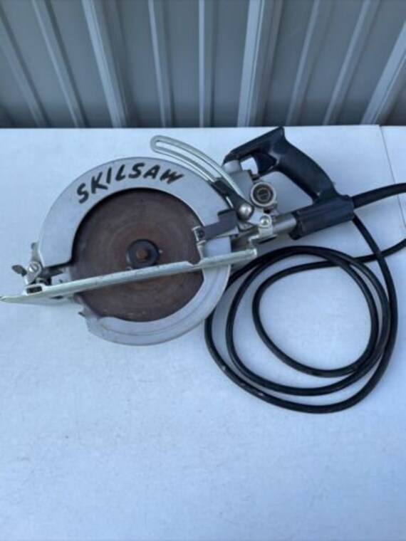 Skilsaw Worm Drive 8 1/4 Professional 586513 Amps 2 7/8 Etsy
