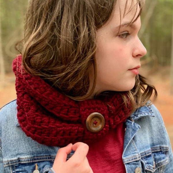 Neck warmer women, easy crochet pattern, crochet cowl pattern, crochet with buttons, thick crochet scarf, womens crochet pattern, crochet