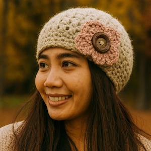 Eenvoudig patroon gehaakte beanie met bloemen, muts van grof garen met accent (pdf-patroon)