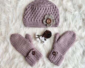 Purple hat and mitten set, beanie and mitten set, birthday gift for her, thankyou gift for coworker, friendship gift for women, cozy gift