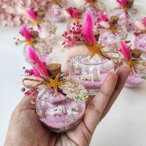 Lembrancinha personalizada com vela de gel, mini pote de concha, batismo, presente de chá de bebê