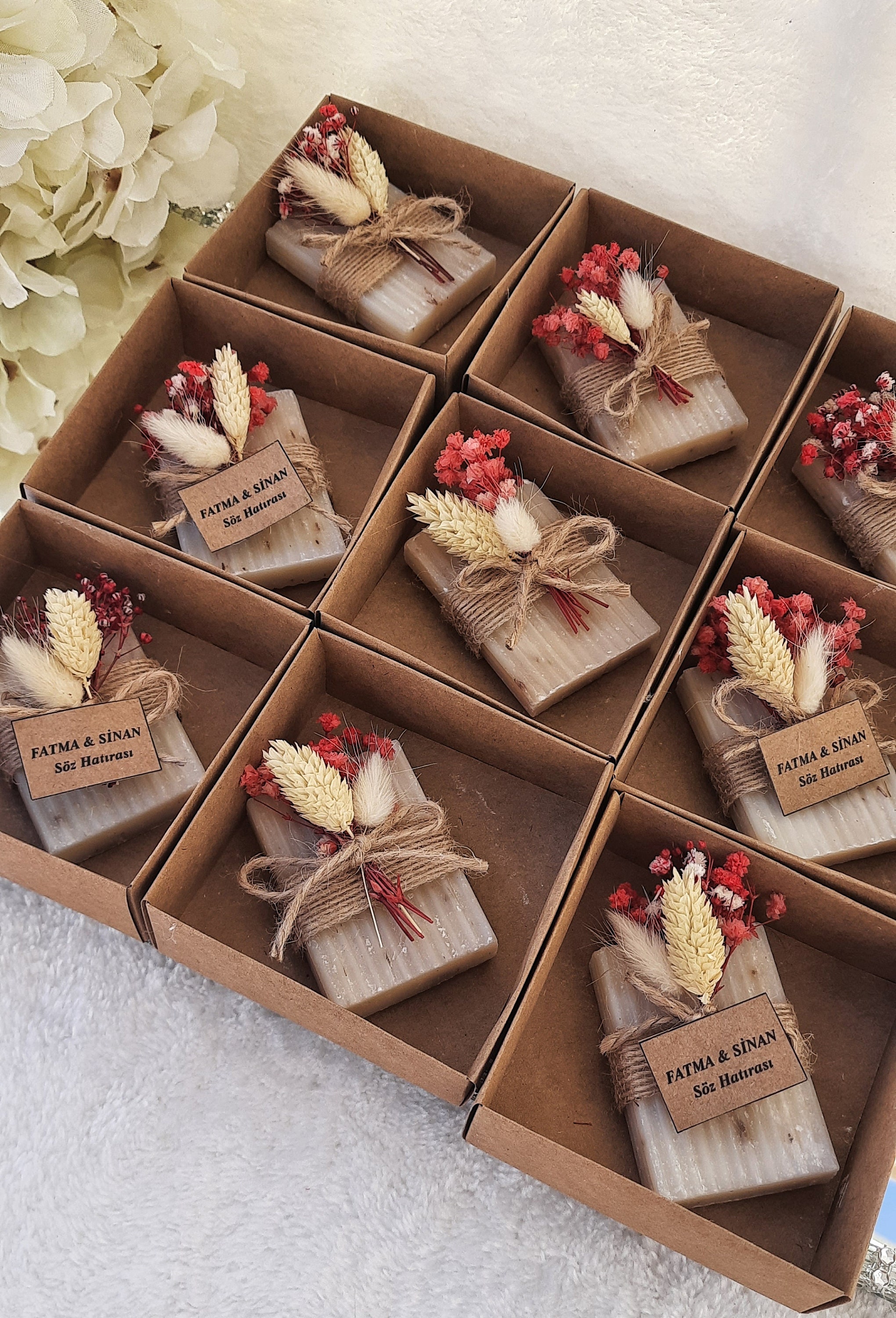 Jabón de flores secas personalizado favores de boda para - Etsy España Jabón de flores secas personalizado favores de boda para - Etsy España