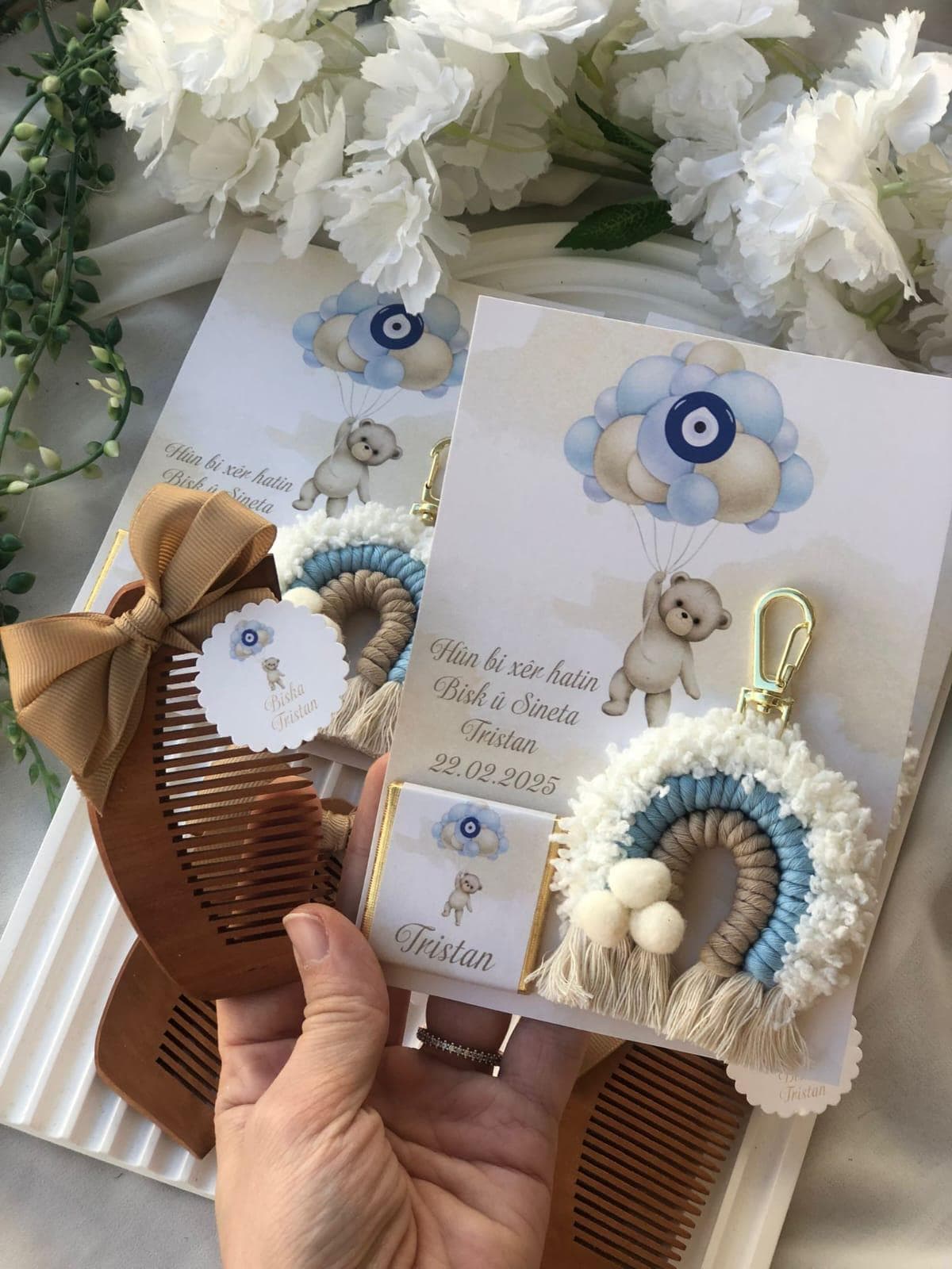 Personalized Macrame Keychain & Wooden Comb, Baby Shower Favors - Etsy