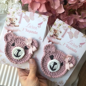Applique a forma di orsetto all'uncinetto, bomboniere fatte a mano con orsetto, orsetto neonato, bomboniera per il compleanno del bambino, centrotavola per il battesimo