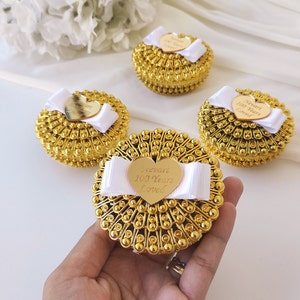 Boîtes de bonbons spéciales mariage,Boîtes de bonbons dorées au henné,Bonbons islamiques,Bonbons de mariage,Réceptions de naissance,Coffrets de chocolats,Cadeaux henné