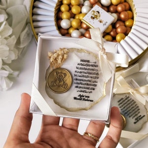 Cadeau de baby shower ours en peluche pour invités, boîte de chocolats et cadeau aimanté, cadeau de porte-clés ours en peluche, aimant Ayatul Kursi, cadeau de baptême de bébé