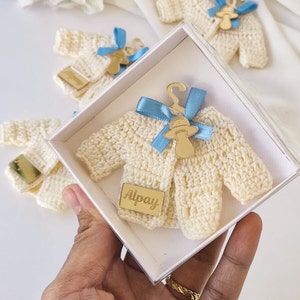 Recuerdos magnéticos para fiestas de recién nacidos, regalos para baby shower, regalos de bienvenida para bebés, imán de vestido de crochet, recuerdos magnéticos para el refrigerador, recuerdo de bautismo para invitados