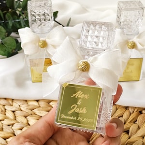 Gepersonaliseerde huwelijksgeschenken, glazen fles geschenken, heilige wather glazen fles, luxe trouwbedankjes, doop gunst, parfumflesjes gunsten, aangepast cadeau