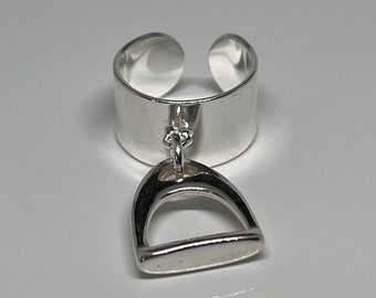 Stirrup charm ring