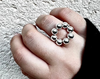 Bague Fleur en perles en argent