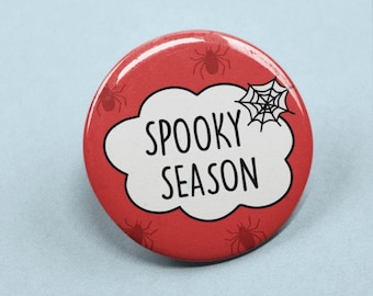 Broche da Temporada Assustadora | Broches de Halloween, Presentes Assustadores, Doces ou Travessuras