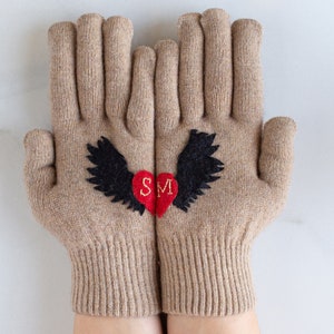 Mother&#39;s Day Gift - Personalized Gloves with angel wings