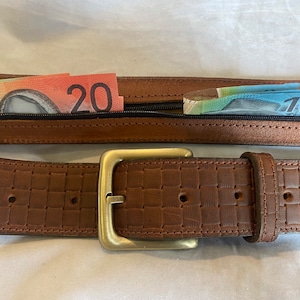 Geldbeutel aus hellbraunem Leder