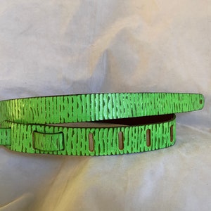 Green Wave Leather Guitar Strap