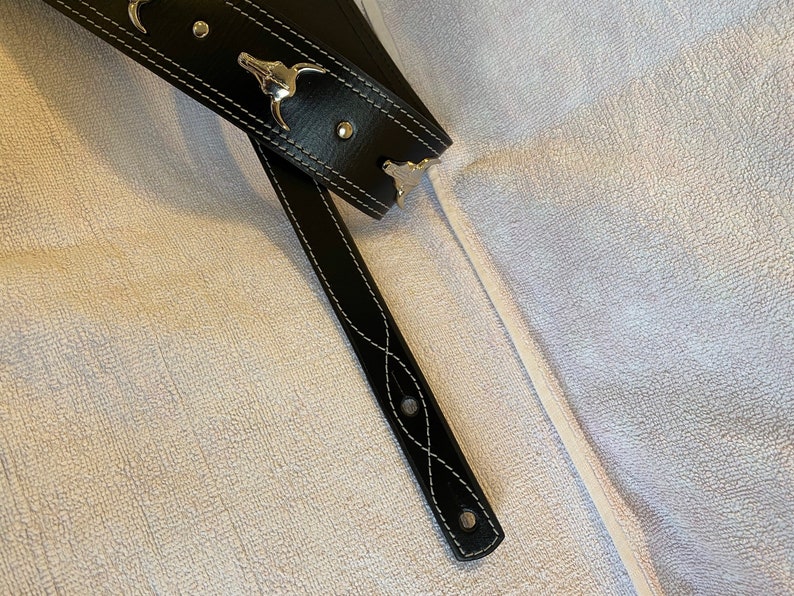 Leather guitar strap image 10