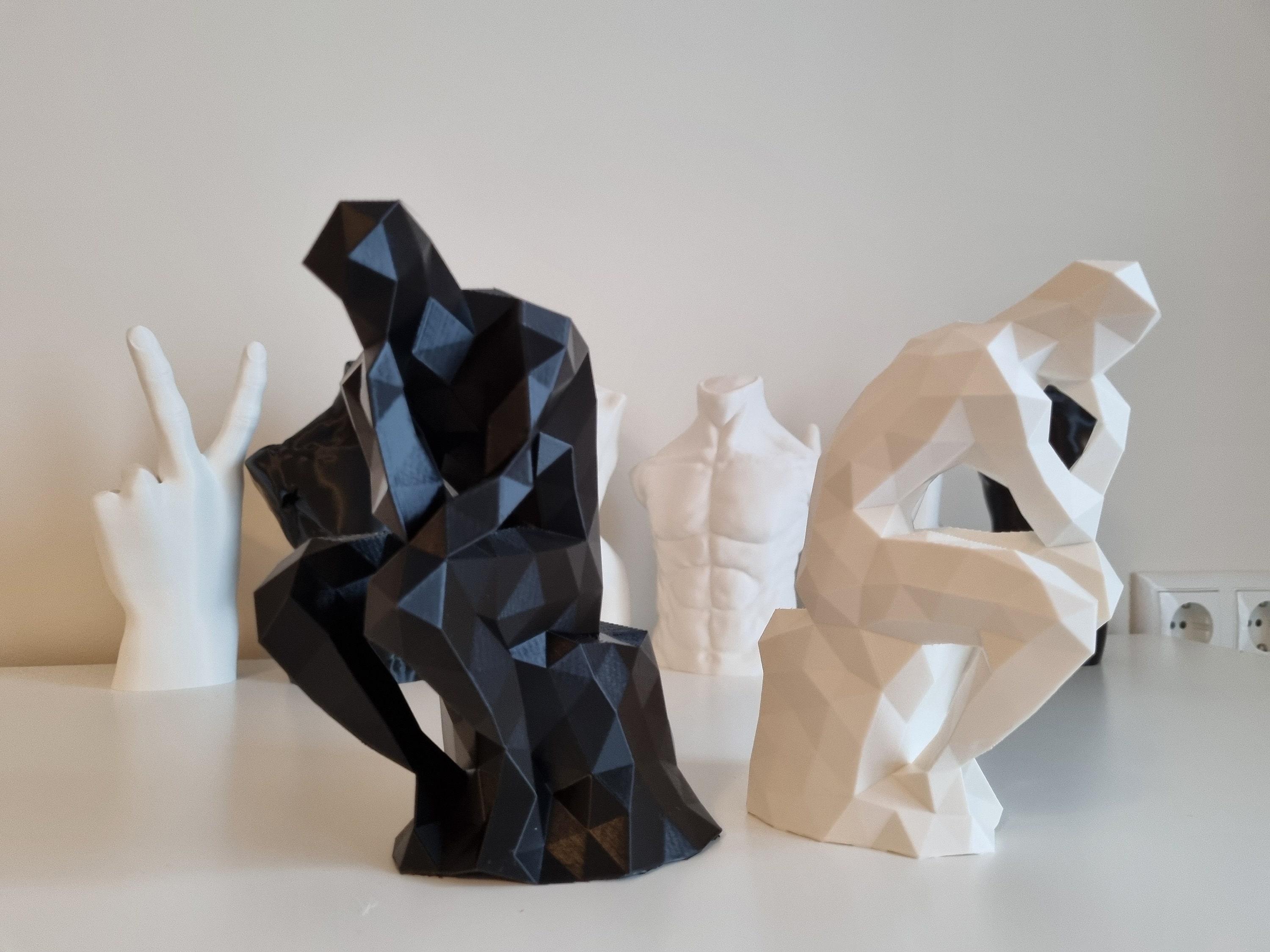 The Thinker Plastic Sculpture / Low Poly Art Object / Beautiful