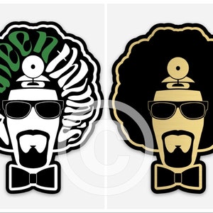 Puede incluir: Una ilustración en blanco y negro de una persona con un peinado afro, que lleva gafas de sol, una pajarita y un micrófono. El texto "Live in the Moment" está escrito en el afro.