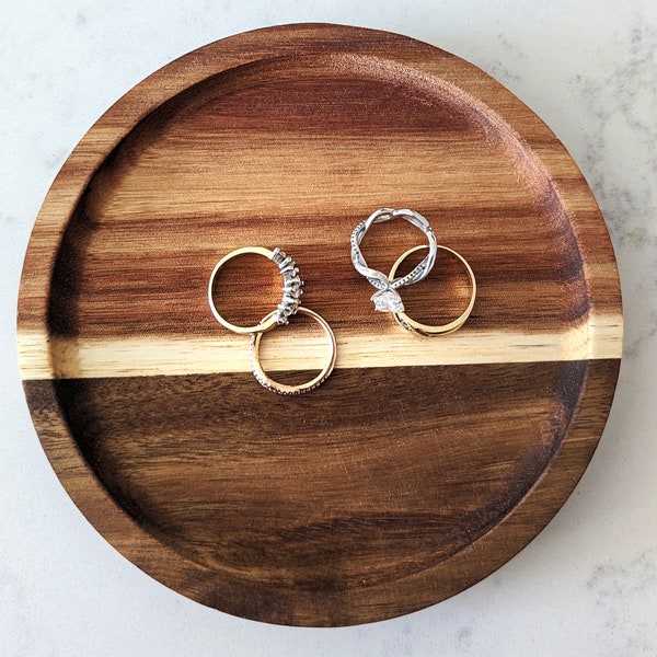 Custom Jewelry Tray, Laser Engraved Wood Ring Dish, Coin Dish, Minimalist Handmade Holiday Gift, Personalized Wedding Gift for Couple