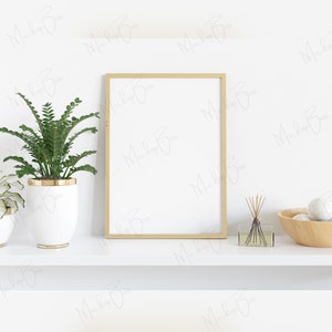 Dünner Holzrahmen Mockup, Vertikaler Mockup-Rahmen, A4 Rahmen Mockup, Holzschild Mockup, Rahmen vertikal, Leerer Holzrahmen, Vertikaler Holzrahmen