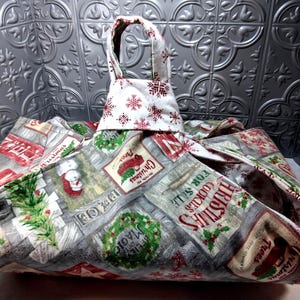 Christmas Cookie Sale Casserole Carrier 10 x 16 Pyrex Holder Handmade Holiday Baking Tote Christmas Trees With Interior  Snowflake Pattern