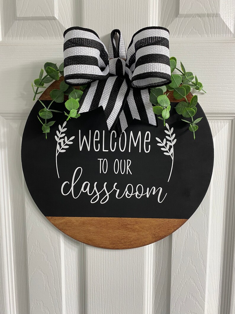 Classroom Door Hanger Hallway Decor./ Wood Round Hanger Etsy